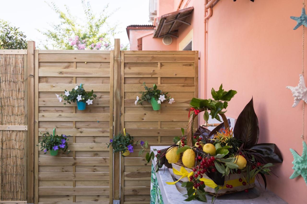 La Crociata Bed & Breakfast Sarzana Exterior photo
